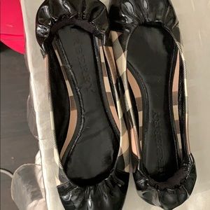 Burberry ballet flats